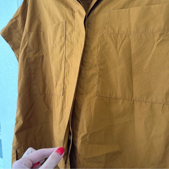 Everlane button down top size small - Picture 6 of 7